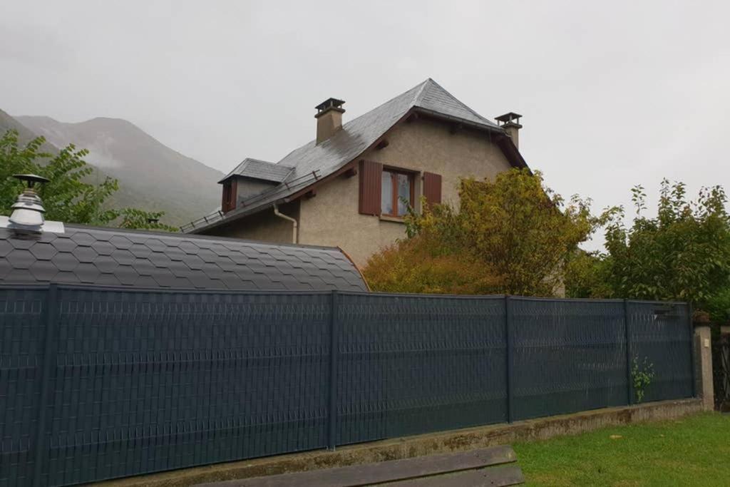 Vila Le Gite Des 3 Vallees Luz-Saint-Sauveur Exteriér fotografie